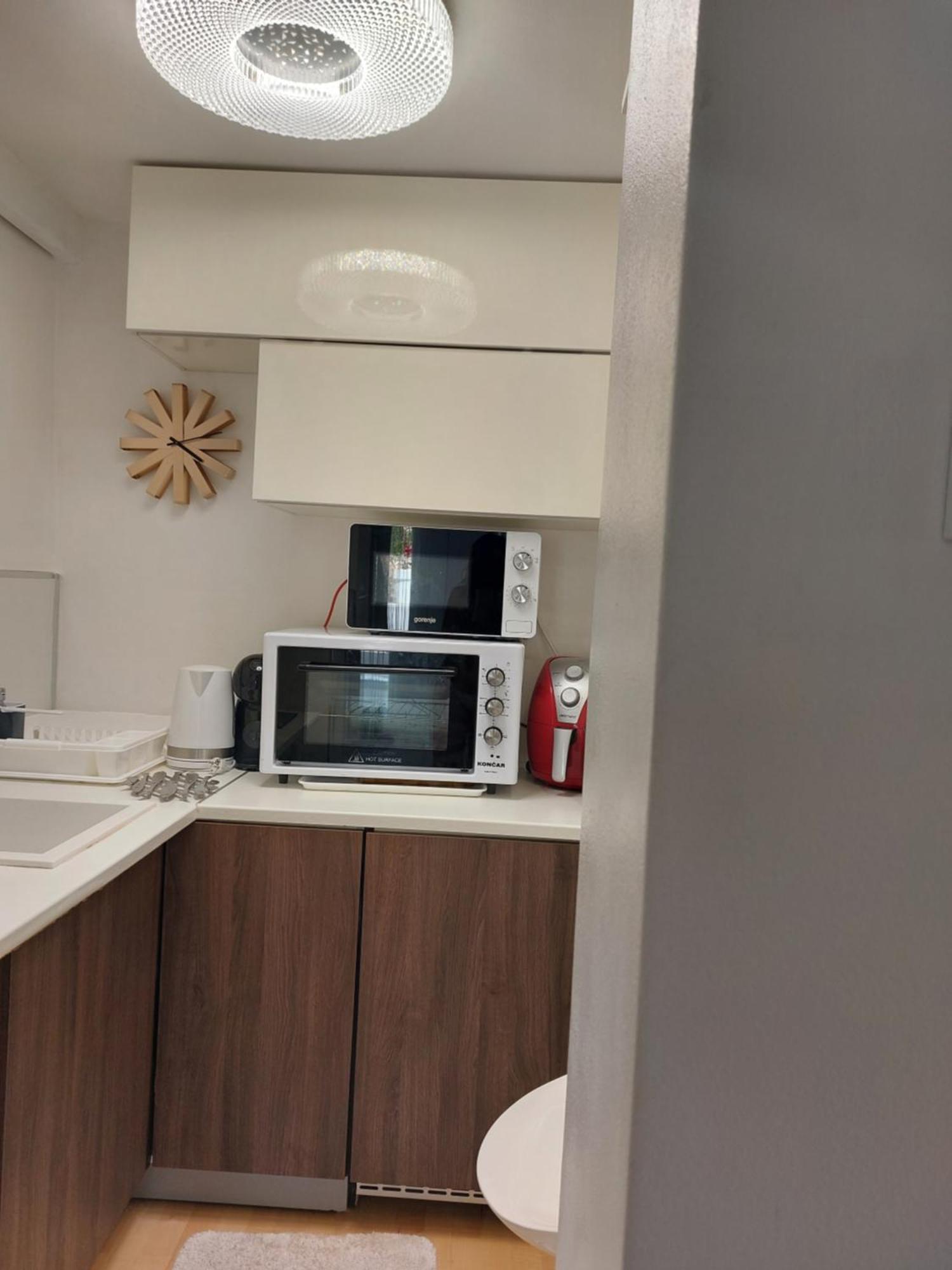 Family Apartment Villa Zrnka S Besplatnim Parkingom 로비니 외부 사진